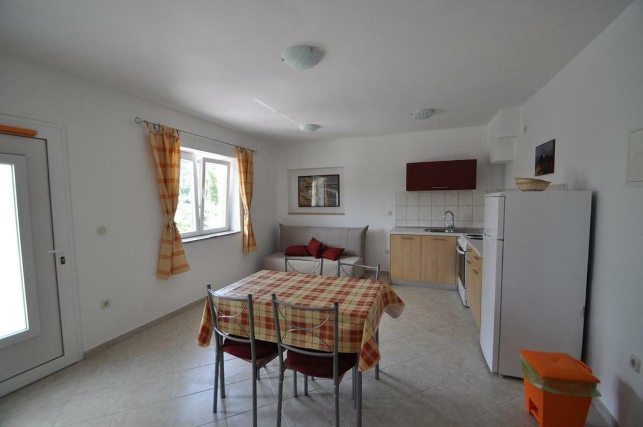 Apartment In Vrbnik/Insel Krk 36796 Exteriér fotografie
